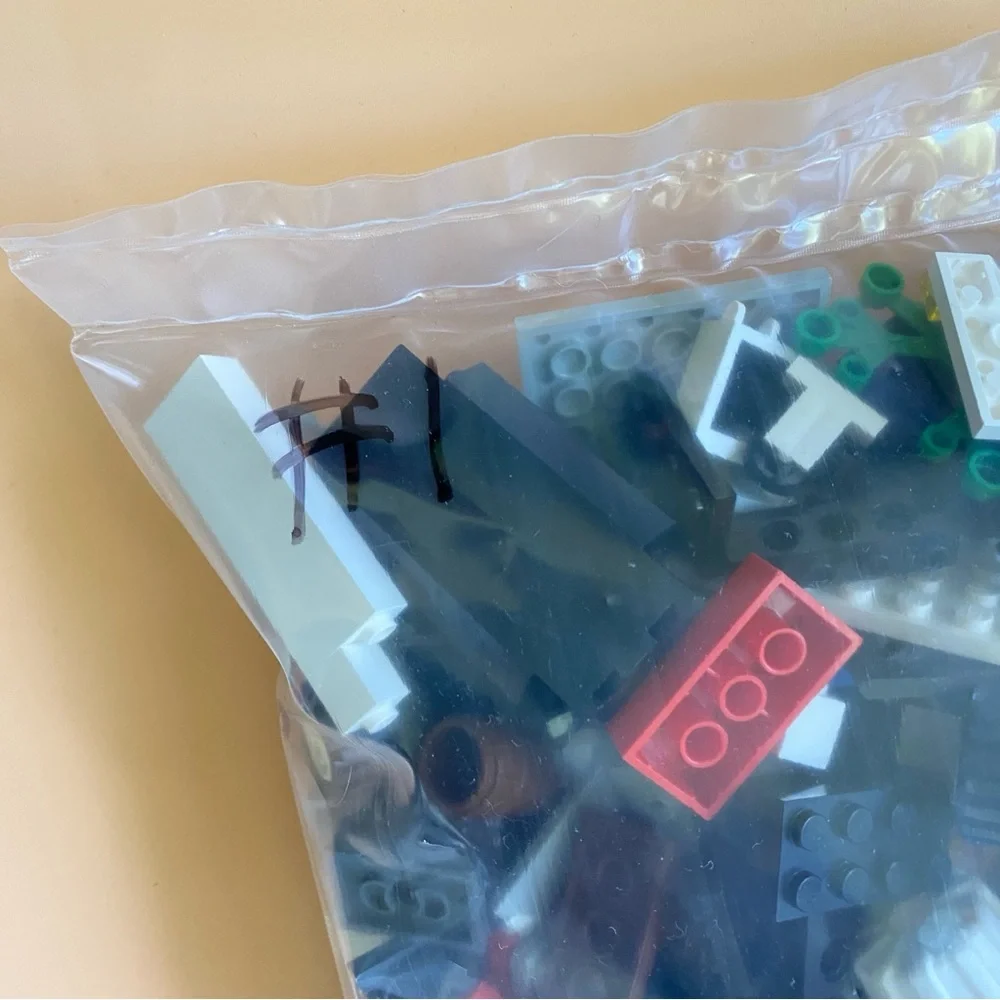 LEGOS Bulk Pieces Mixed Random Lot Over 1 lb. From Many Sets Mix Lot #1